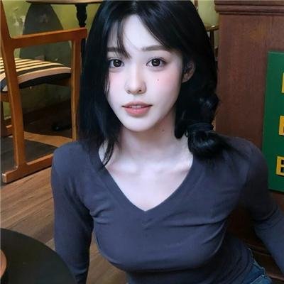 泡芙小姐